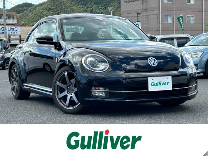 新着情報“ザ・ビートルデザインレザーパッケージ”2013年式ディープブラックパールエフェクト入荷しました！