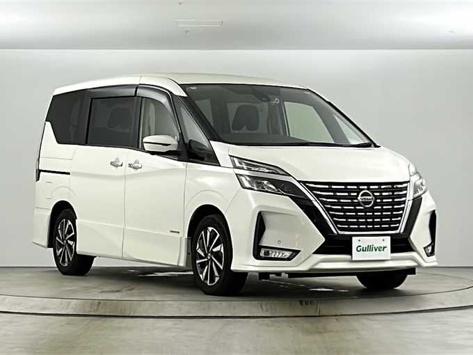 新着情報“セレナハイウェイスター”2020年式ブリリアントホワイトパール入荷しました！