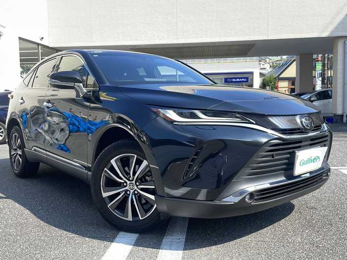 新着情報“ハリアーG”2021年式プレシャスブラックパール入荷しました！
