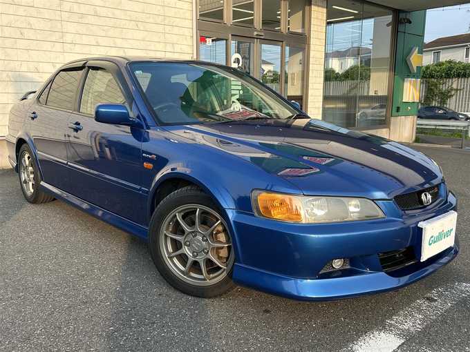 新着情報“アコードユーロR・X”2002年式アークティックブルーパール入荷しました！