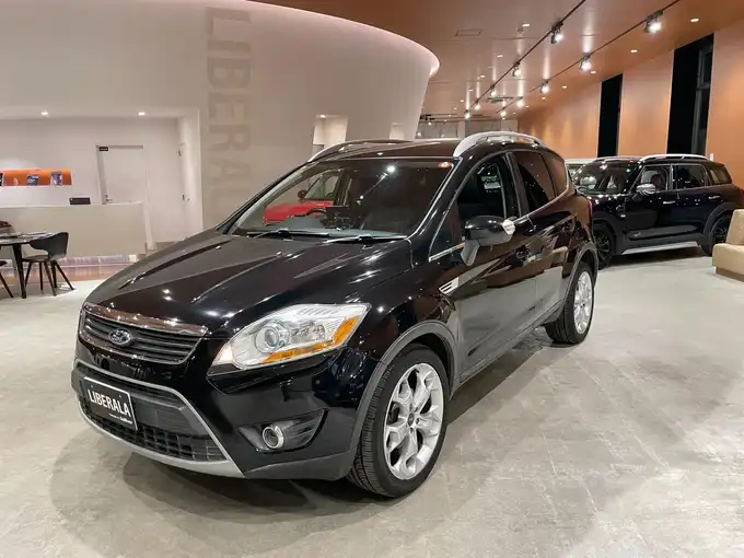 新着情報“クーガインディビデュアル”2012年式パンサーブラック入荷しました！