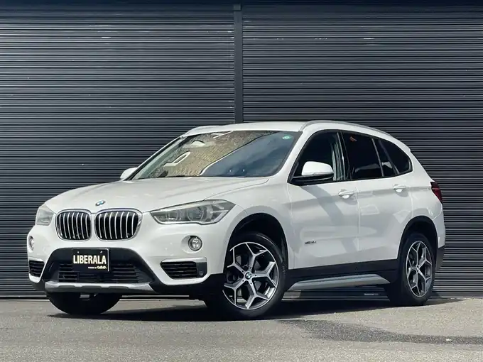 新着情報“Ｘ１xDrive 18d xライン”2017年式ミネラルホワイト入荷しました！