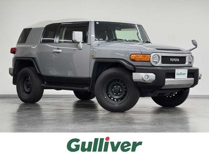 新着情報“ＦＪクルーザーオフロードパッケージ”2016年式セメントグレーM/ホワイト入荷しました！