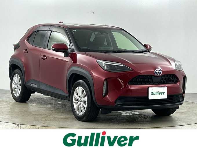 新着情報“ヤリスクロスハイブリッドG”2022年式センシュアルレッドマイカ入荷しました！