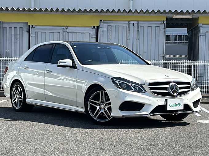 新着情報“ＥクラスE250 アバンギャルド”2013年式ダイヤモンドホワイト入荷しました！