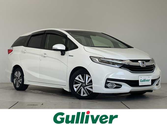 新着情報“シャトルハイブリッドZ特別仕様車スタイルエディション”2016年式白入荷しました！