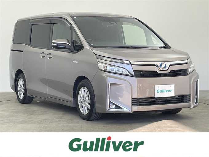 新着情報“ヴォクシーハイブリッドV”2018年式アバンギャルドブロンズメタリック入荷しました！