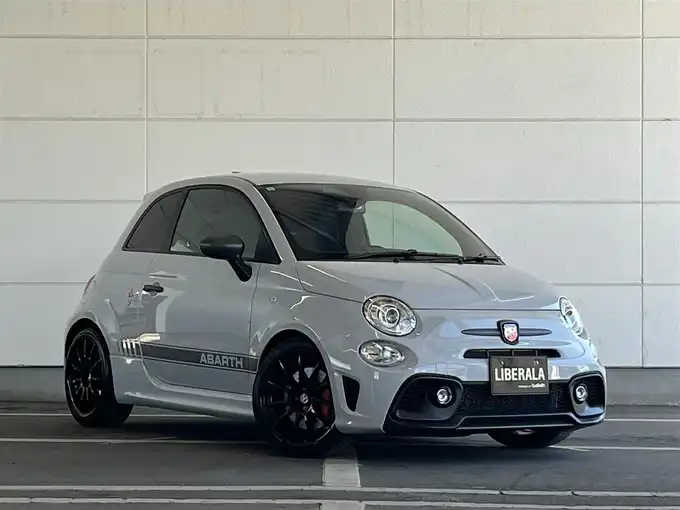 新着情報“アバルト５９５コンペティツィオーネ”2021年式Gligio Campovolo入荷しました！