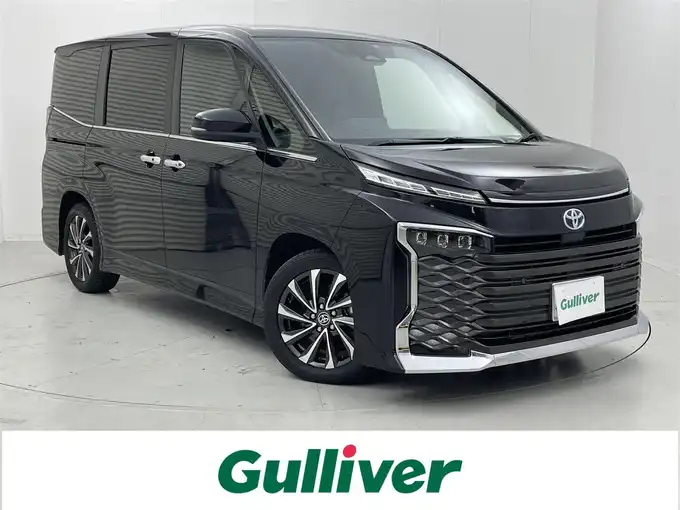 新着情報“ヴォクシーハイブリッドS－Z”2023年式アティチュードブラックマイカ入荷しました！