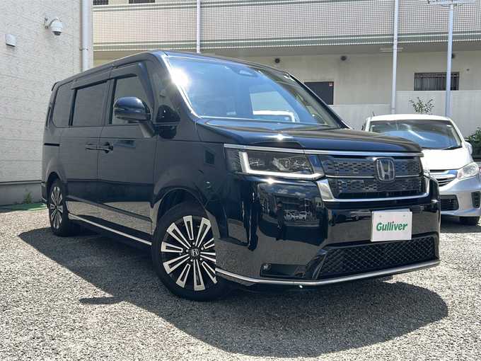 新着情報“ステップワゴンe:HEVスパーダ プレミアムライン”2022年式クリスタルブラックパール入荷しました！
