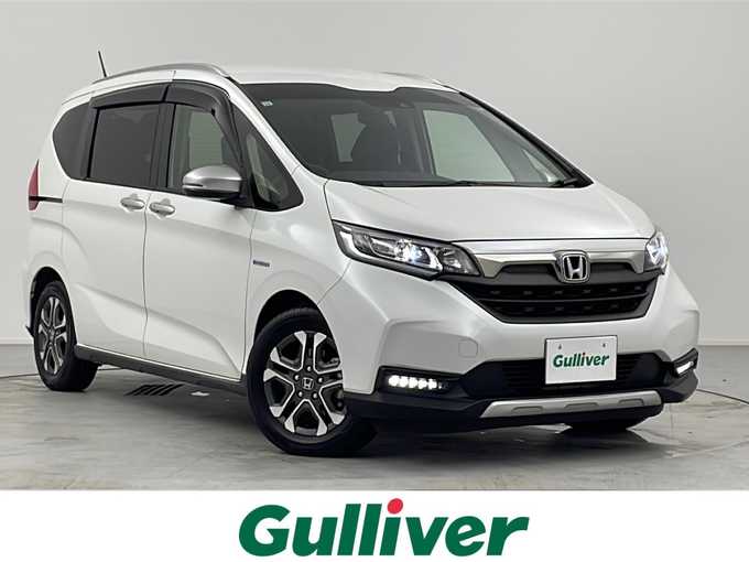 新着情報“フリードハイブリッドハイブリッド・クロスターホンダセンシング”2021年式プラチナホワイトパール入荷しました！