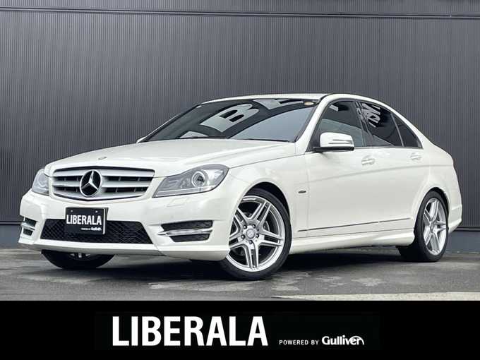 新着情報“ＣクラスC200 ブルーエフィシェンシー アバンギャルド”2012年式ダイヤモンドホワイト入荷しました！