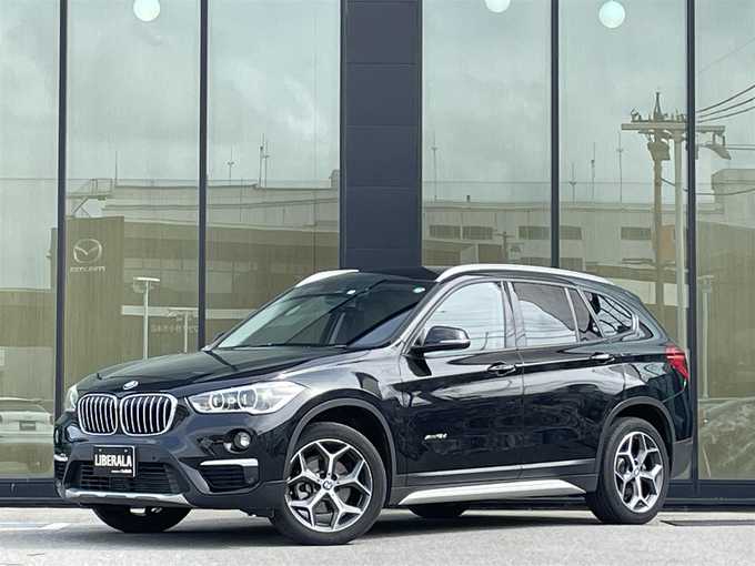 新着情報“Ｘ１xDrive 18d xライン”2018年式黒入荷しました！