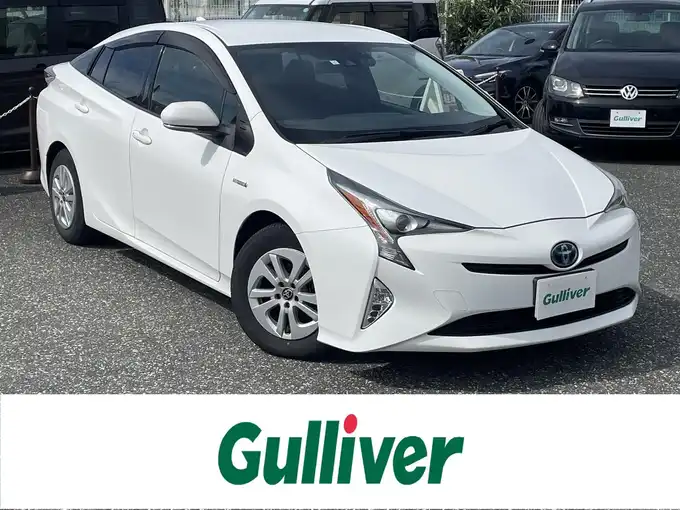 新着情報“プリウスS”2018年式スーパーホワイトⅡ入荷しました！