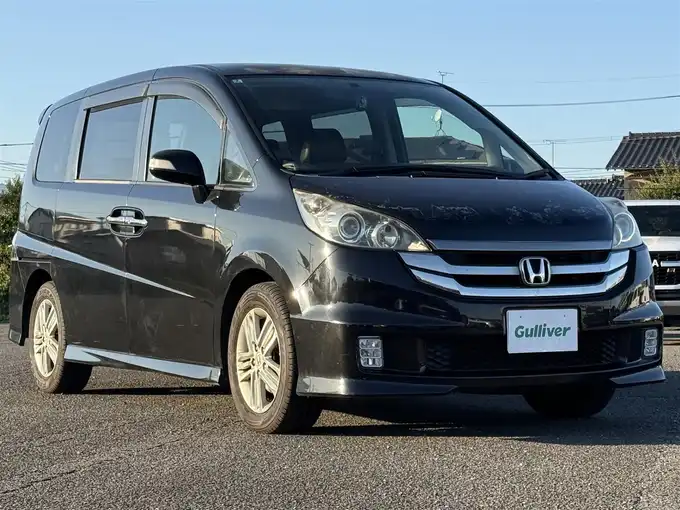 新着情報“ステップワゴンスパーダS Z HDDナビパッケージ”2008年式パープル入荷しました！