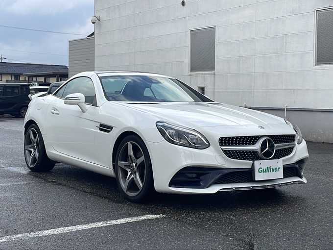 新着情報“ＳＬＣSLC180 スポーツ”2018年式ポーラホワイト入荷しました！