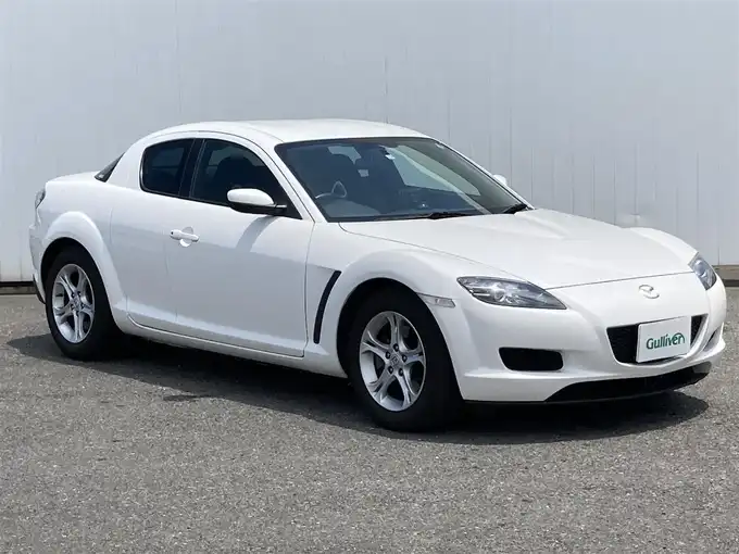 新着情報“ＲＸ－８”2005年式スノーフレイクホワイトパールマイカ入荷しました！