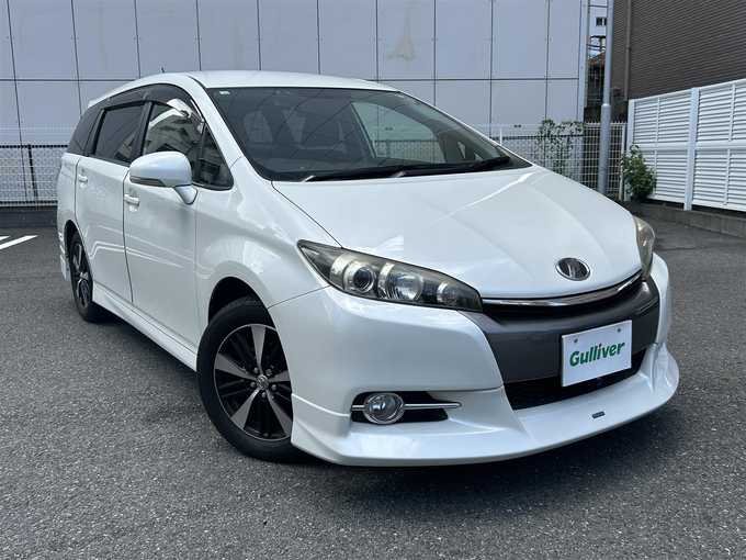 新着情報“ウィッシュ1．8S”2016年式ホワイトパールクリスタルシャイン入荷しました！