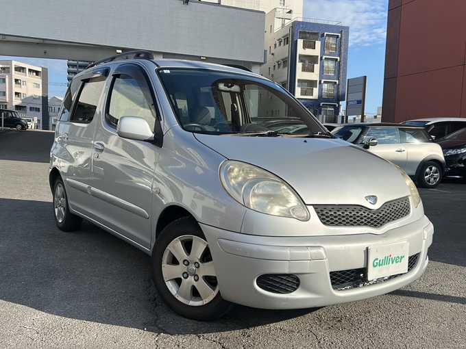 新着情報“ファンカーゴGリヤリビングバージョン”2002年式シルバーマイカM入荷しました！