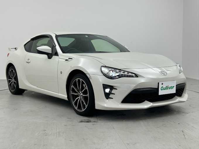 新着情報“８６GTリミテッド”2020年式クリスタルホワイトパール入荷しました！
