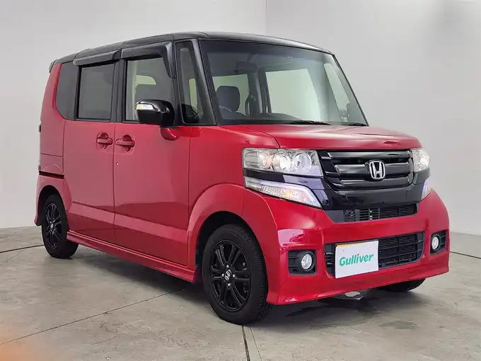新着情報“Ｎ－ＢＯＸカスタム2トーンカラースタイル G特別仕様車SSパッケージ”2016年式赤／黒入荷しました！