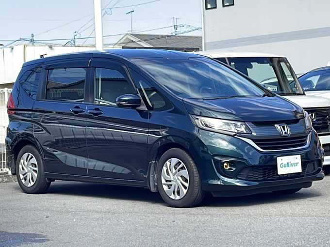 新着情報“フリード＋G・ホンダセンシング”2019年式フォレストグリーンパール入荷しました！