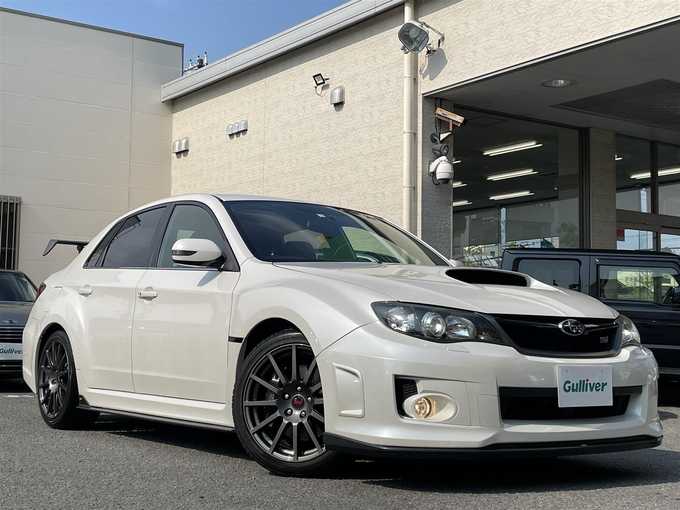 新着情報“インプレッサWRX STI”2012年式サテンホワイトパール入荷しました！