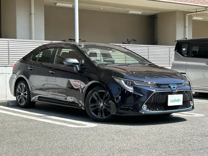 新着情報“カローラハイブリッド ダブルバイビー”2021年式スパークリングブラックパールクリスタルシャイン入荷しました！