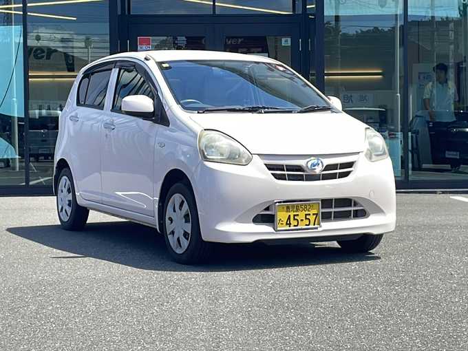 新着情報“ミライースX”2012年式シェルローズ入荷しました！