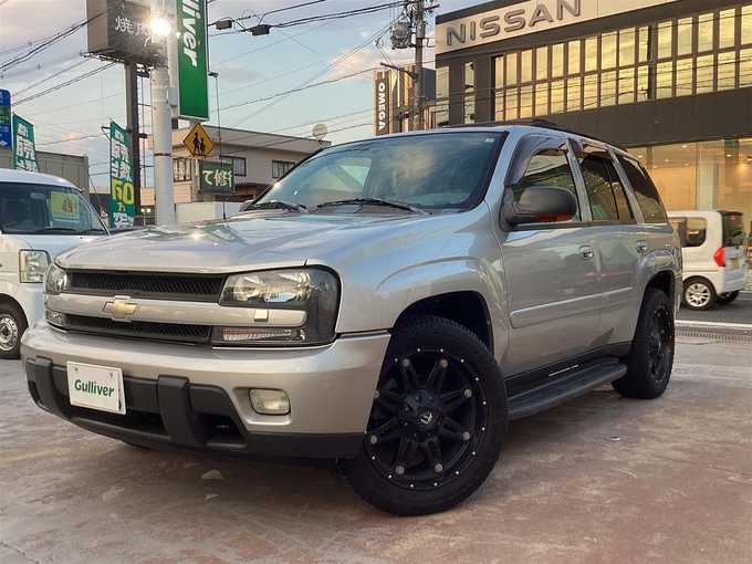 新着情報“シボレートレイルブレイザーLTZ”2006年式シルバー入荷しました！