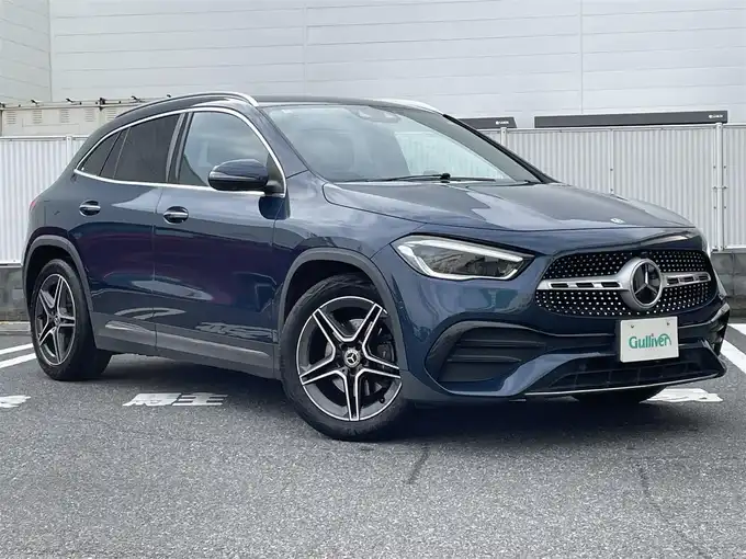 新着情報“ＧＬＡクラスGLA200d 4マチック AMGライン”2020年式デニムブルー入荷しました！