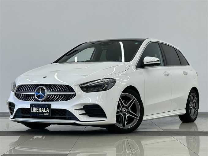 新着情報“ＢクラスB180 AMGライン”2019年式ポーラホワイト入荷しました！