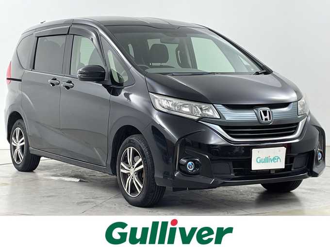 新着情報“フリードG”2017年式クリスタルブラックパール入荷しました！