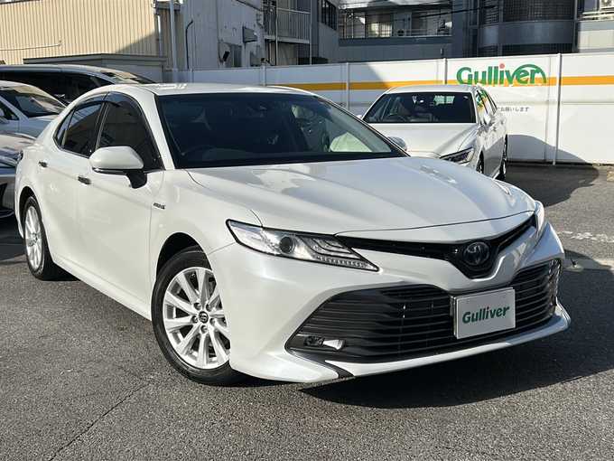新着情報“カムリG”2018年式プラチナホワイトパールマイカ入荷しました！