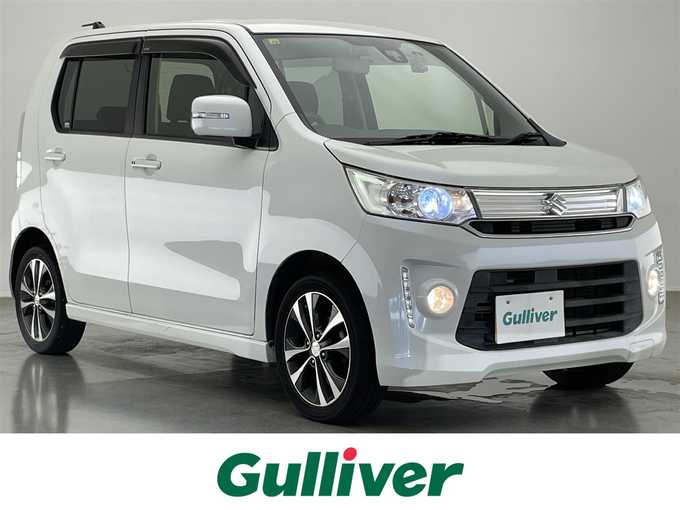 新着情報“ワゴンＲスティングレーT”2014年式クリスタルホワイトP入荷しました！