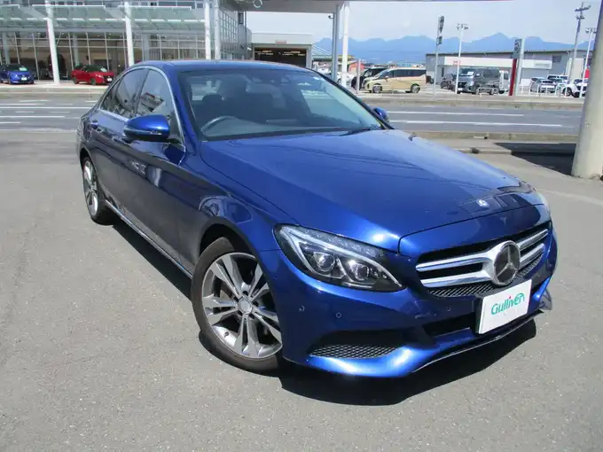 新着情報“Ｃ３５０eアバンギャルド”2016年式ブリリアントブルーM入荷しました！