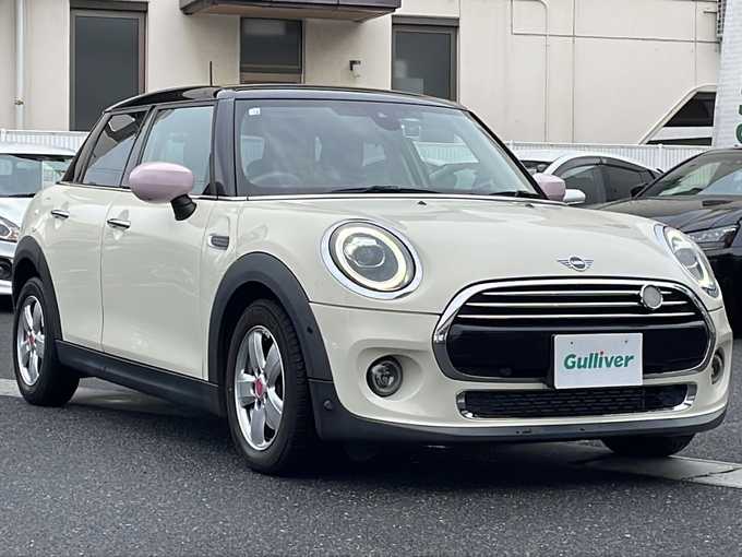新着情報“ＭＩＮＩクーパーD”2020年式ペッパー・ホワイト入荷しました！