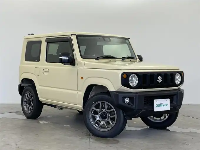 新着情報“ジムニーXC”2022年式ベージュ入荷しました！