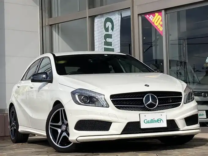 新着情報“Ａ１８０スポーツ”2014年式カルサイトホワイト入荷しました！