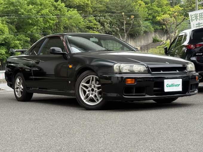 新着情報“スカイライン25GT”1999年式ブラックパール入荷しました！