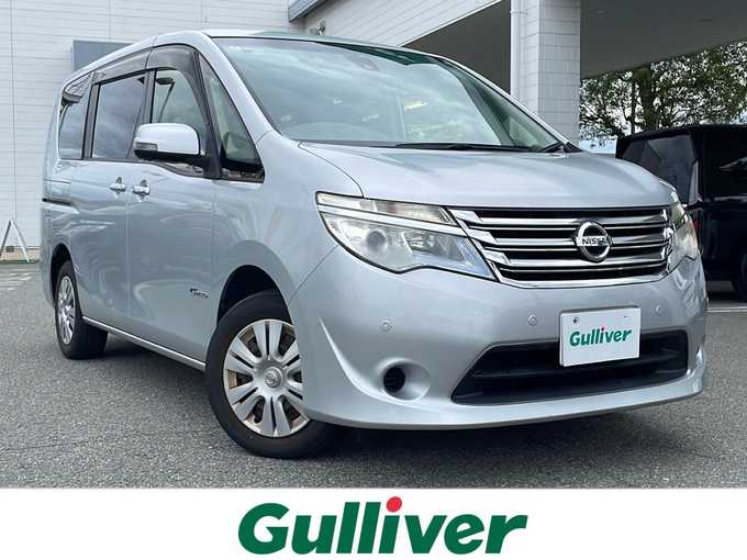 新着情報“セレナ20X Vセレクション+セーフティ S－ハイブリッド”2015年式ブリリアントシルバー入荷しました！