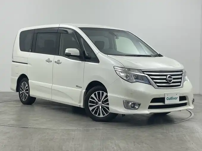 新着情報“セレナハイウェイスター Vセレクション+セーフティⅡ S－ハイブリッド”2015年式ブリリアントホワイトパール入荷しました！