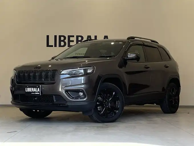 新着情報“ジープ・チェロキーナイトイーグル”2020年式ガンＭ入荷しました！