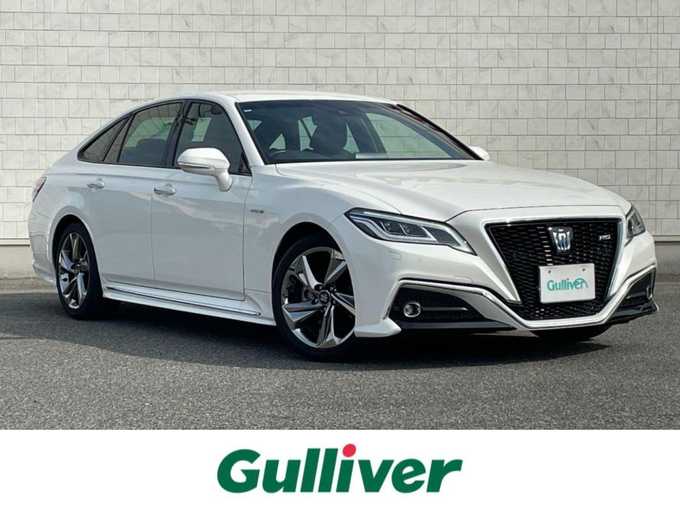 新着情報“クラウンハイブリッドRS”2018年式パール入荷しました！