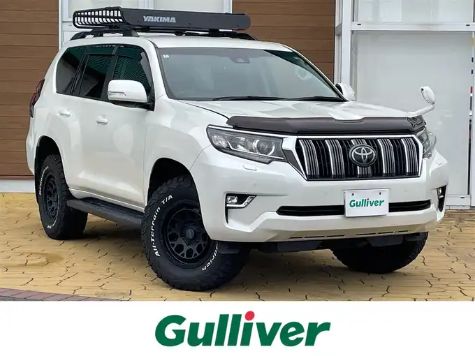 新着情報“ランドクルーザープラドTX”2018年式ホワイトパールクリスタルシャイン入荷しました！