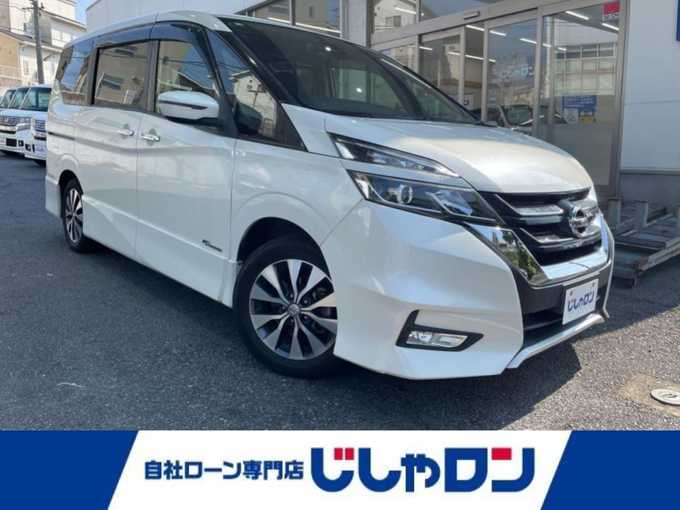 新着情報“セレナハイウェイスター”2016年式ブリリアントホワイトパール入荷しました！
