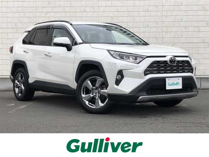 新着情報“ＲＡＶ４G”2019年式ホワイトパールクリスタルシャイン入荷しました！