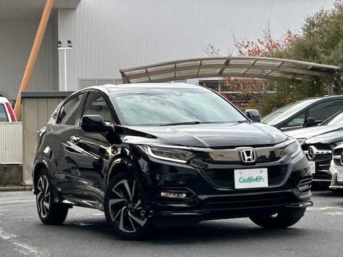 新着情報“ヴェゼルRS・ホンダセンシング”2019年式クリスタルブラックパール入荷しました！