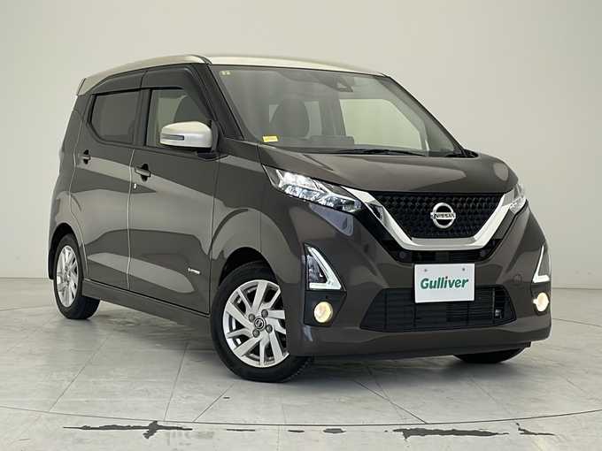 新着情報“デイズハイウェイスター X プロパイロットエディション”2020年式フローズンバニラパール/アッシュブラウンM入荷しました！