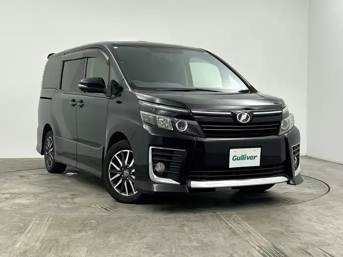 新着情報“ヴォクシーZS”2014年式ブラック入荷しました！